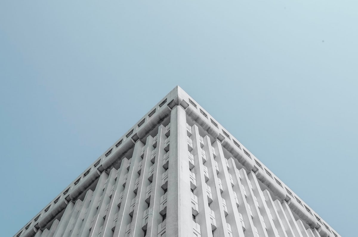 乐鱼乐鱼体育官网下载-林良锋：拉伊奥拉这是有组织有预谋祸害曼联